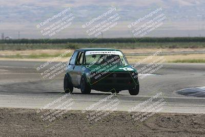 media/Jun-01-2024-CalClub SCCA (Sat) [[0aa0dc4a91]]/Group 5/Race/